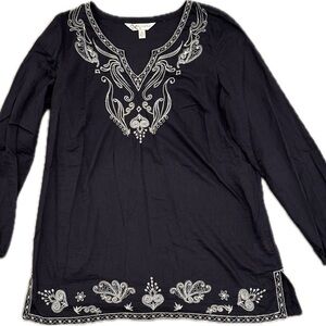 Crown & Ivy Black Tunic with White Embroidery
